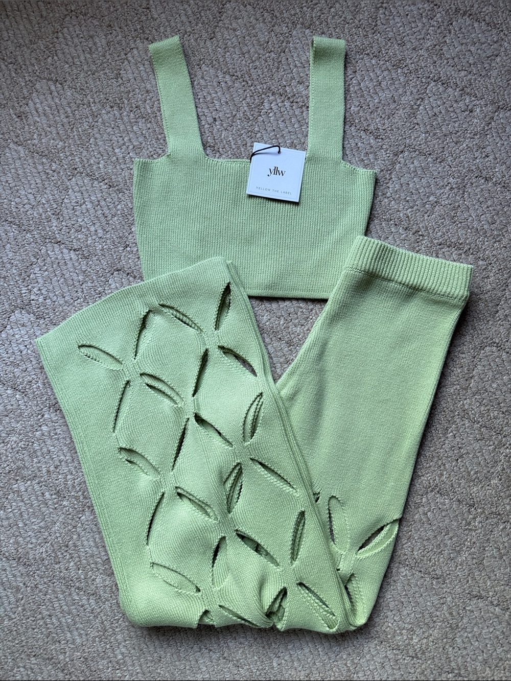 YLLW // TAURUS KNIT SET IN GREEN